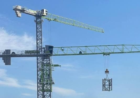 Zoomlion 7025-12 тонн, высота 70 метров